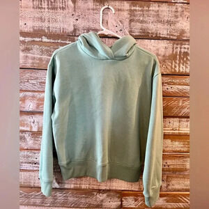 A new day woman's long sleeved‎ green hooded sweatshirt XS